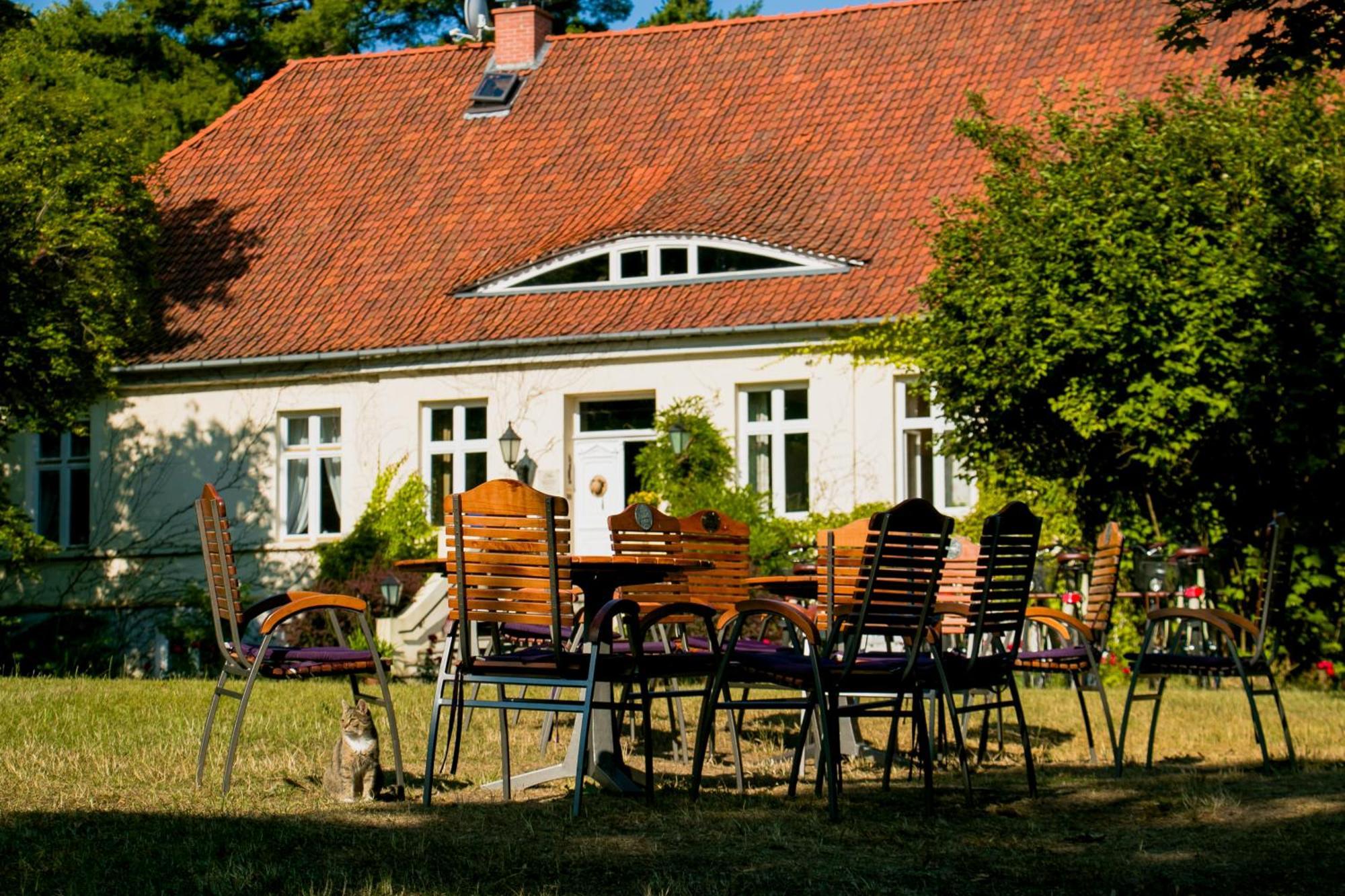 Hotel Im Park ซอร์กวิตี ภายนอก รูปภาพ